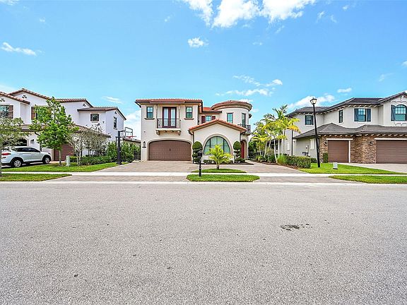 2nd image of 11115 Meridian Drive