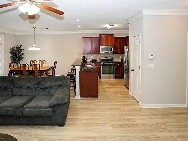 7116 Blairs View Ct — Photo 21