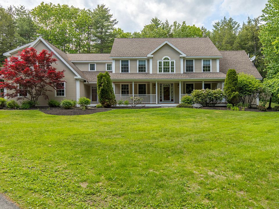 2nd image of 3 Laurel Ridge Rd