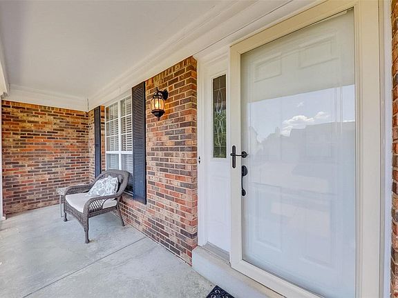 2nd image of 4912 Brass Rail Dr