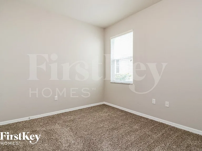 1080 Clearpointe Way — Photo 12