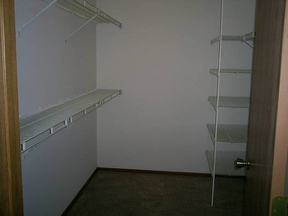 2 Huge Closets