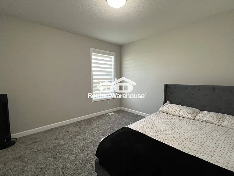 8092 186th St W — Photo 12