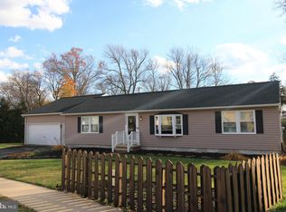 2582 Abby Ln, Dover, PA 17315