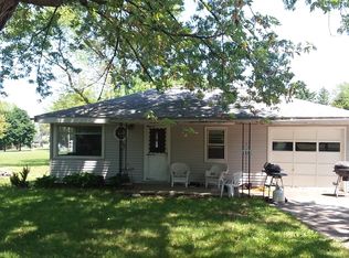 561 N John St, Lakeside Marblehead, OH 43440