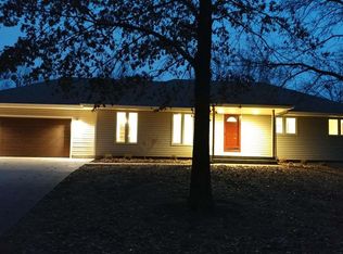 3621 NW 44th Ter, Topeka, KS 66618