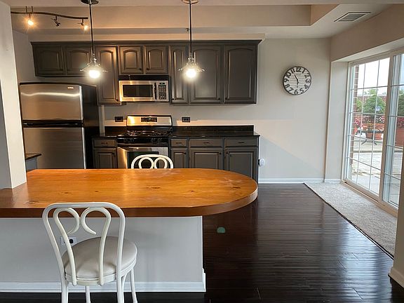 4th image of 470 W Mahogany Ct Unit 701