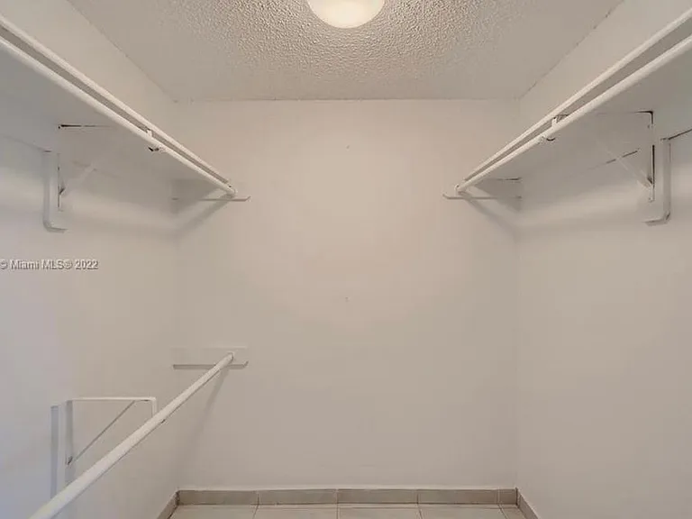 8015 SW 107th Ave #122 — Photo 17