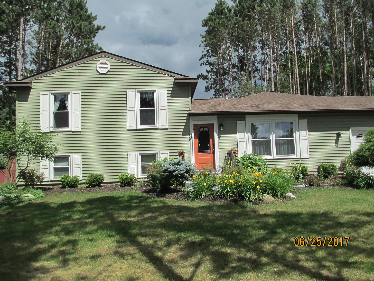14450 175th Ave photo 1
