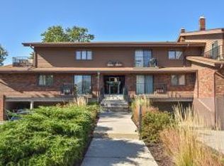 4035 S 84th St APT 2, Greenfield, WI 53228