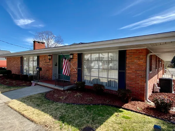 307 W 1st St, Corbin, KY 40701