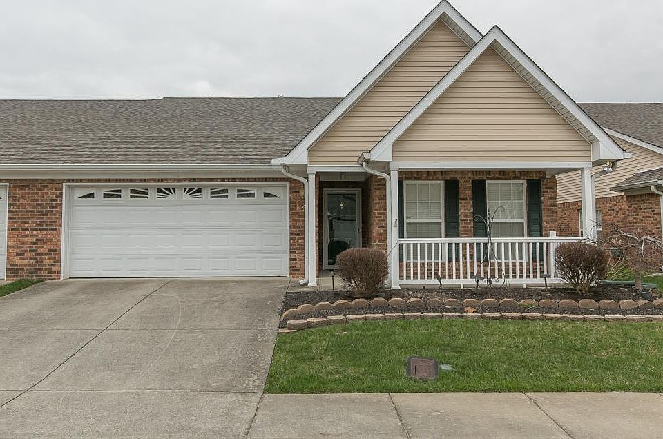 1st image of 626 Village Green Cir