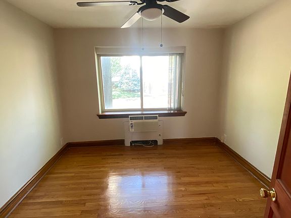 3rd image of 7254 Moller Ave APT 1