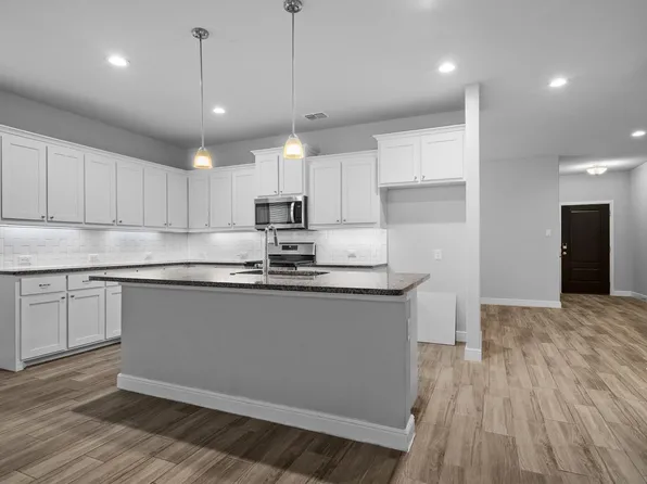 2304 Mockingbird Ct, Northlake, TX 76247