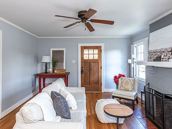 5th image of 150 Hadley Ave