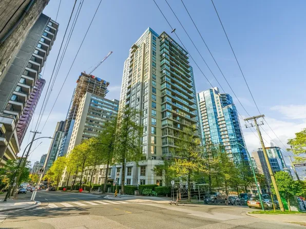 1420 Georgia St W #1209, Vancouver, BC V6G 3K4