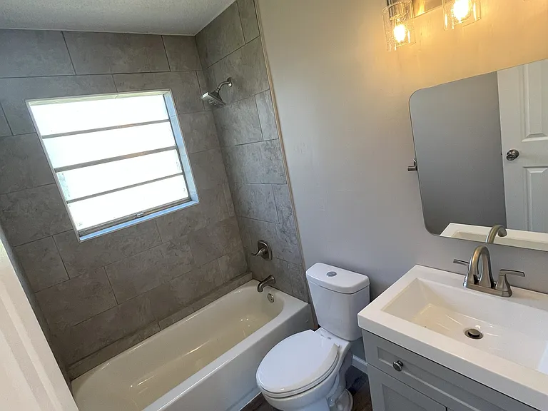 1812 S 125th Ave E #1812 — Photo 4