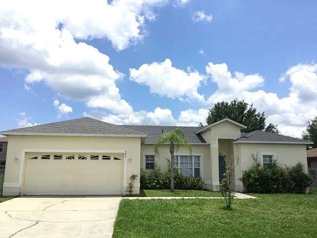 647 Heraldo Ct — Photo 1