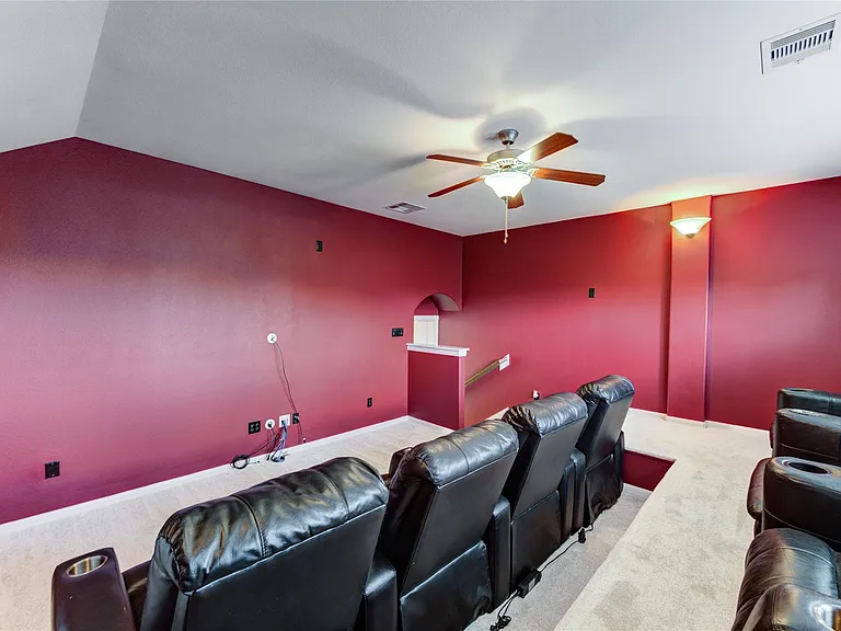 1335 Altavilla Ln — Photo 40