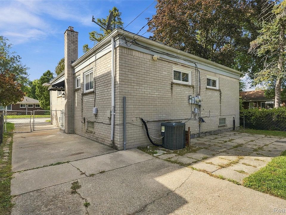 24344 Rosebud Ave, photo 14