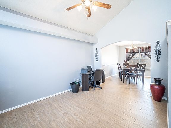 4th image of 12637 Tierra Tigre Ave