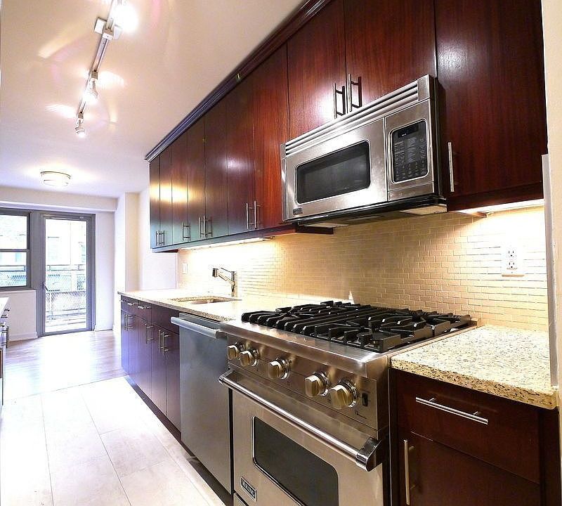 1st image of 765 Amsterdam Ave APT 11H