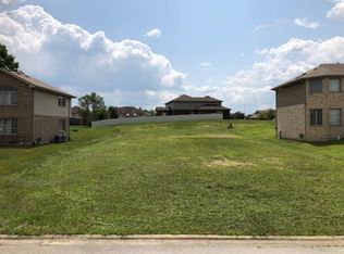 1361 Parliament St, Crete, IL 60417