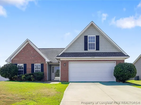 153 Saint George Dr, Raeford, NC 28376