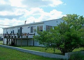 2nd image of 292 Portsmouth Ave