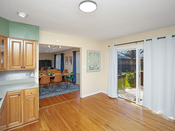 4th image of 831 Gartner Ave