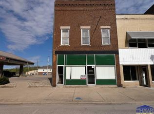 224 S Main St, Clinton, IN 47842