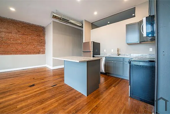 3800 Euclid Ave #109 — Photo 7