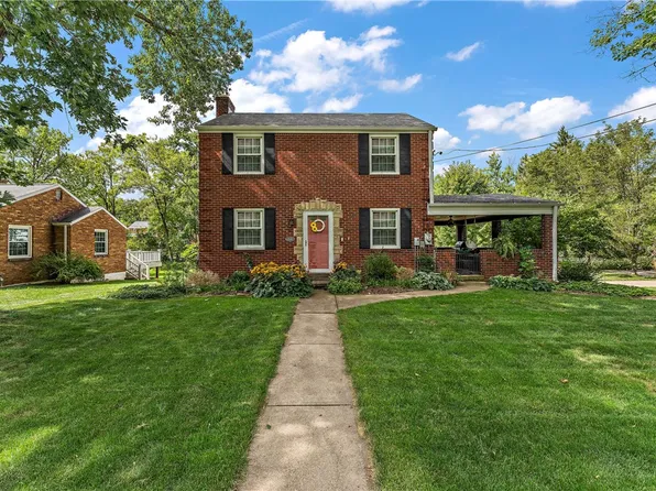 8085 Patricia Dr, Pittsburgh, PA 15237