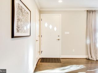 2818 Pinewick Rd, Ellicott City, MD 21042