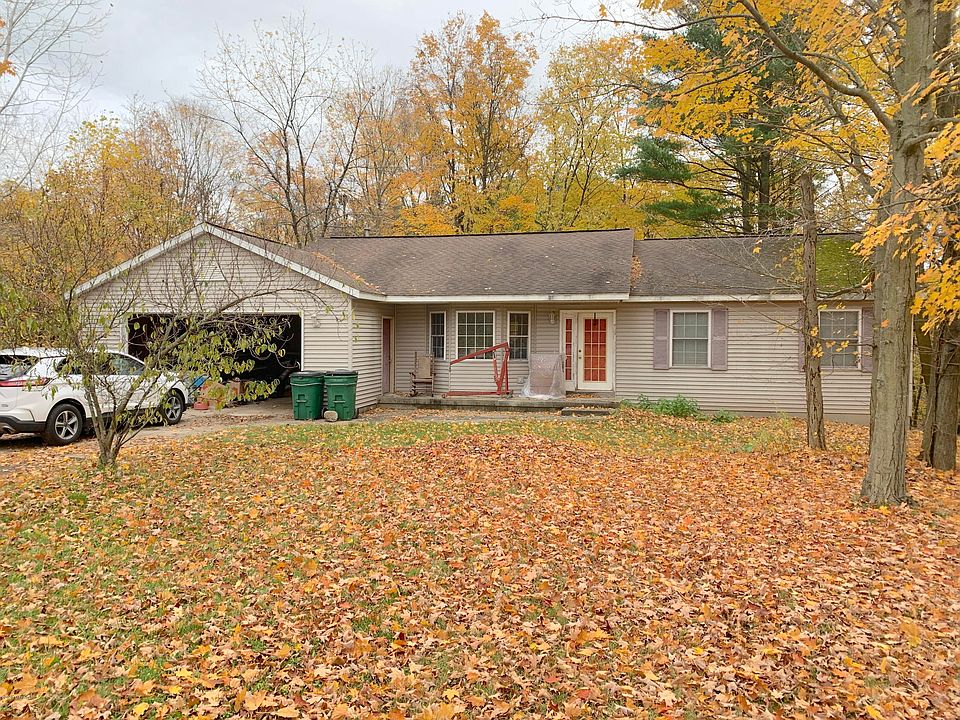 1st image of 3150 River Hill Dr