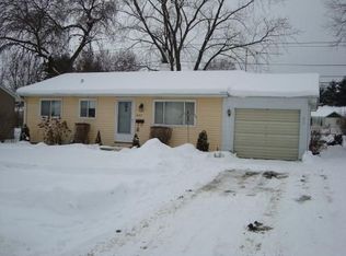 653 S Clearview Pl, South Bend, IN