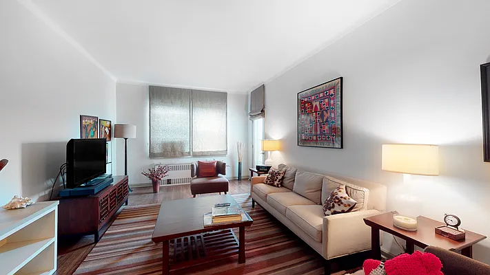 Sold by Maxwell Kates Inc. | media 17