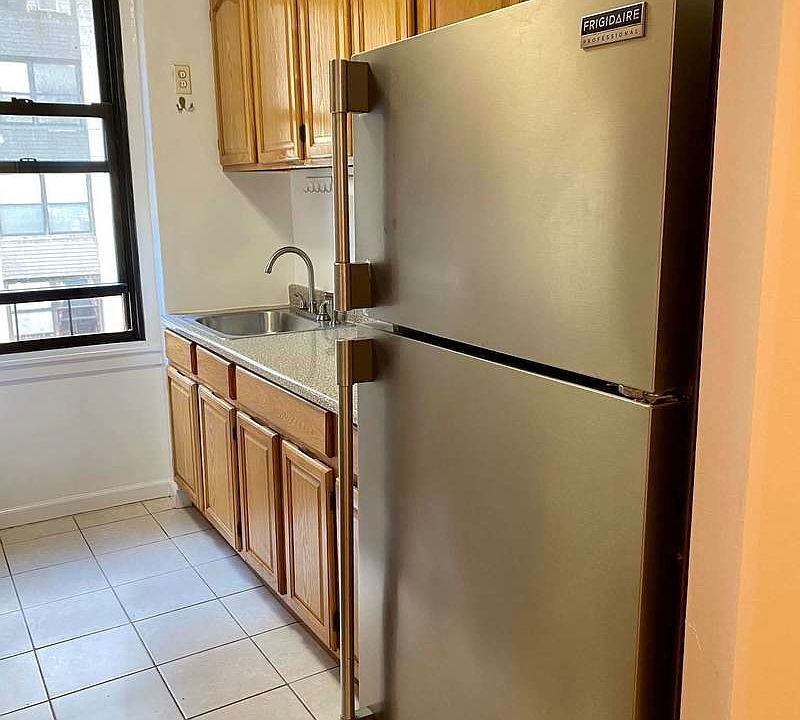 1st image of 9850 63rd Dr APT 3C