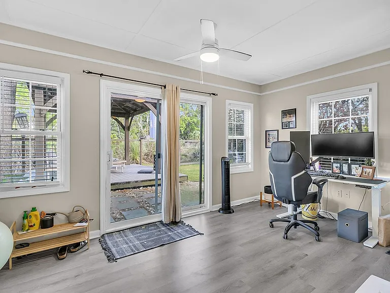 2045 Arundel Pl — Photo 24