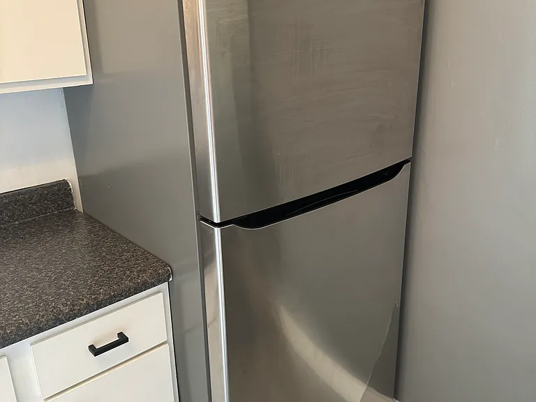 1641 Robinwood Ave #1 — Photo 5