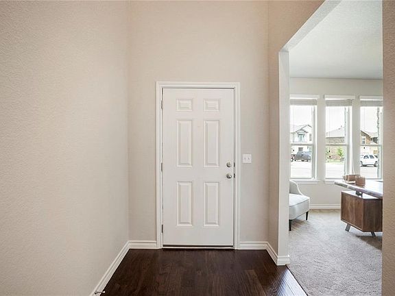 5th image of 11412 River Plantation Dr