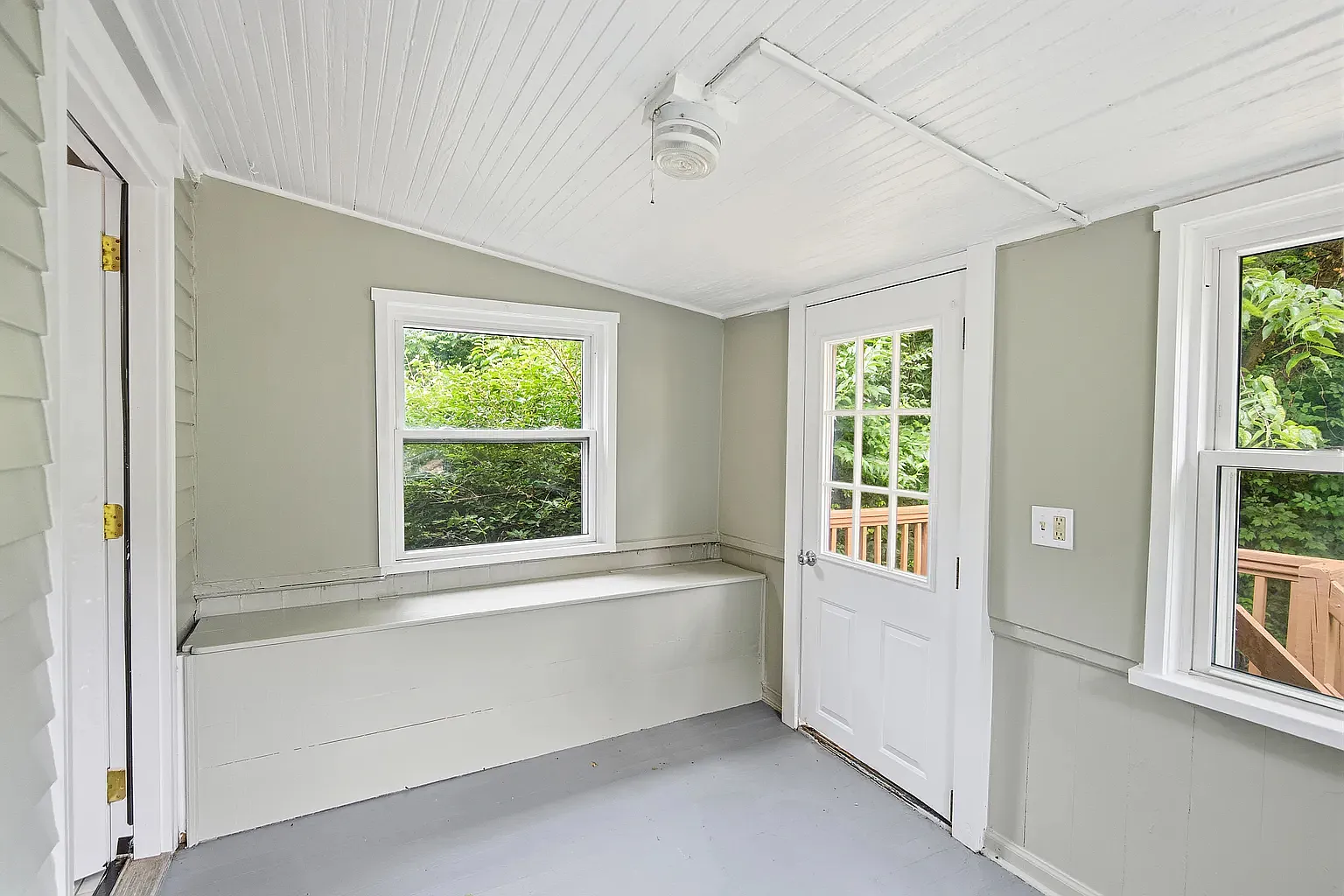 2 bed, 1200 sqft, $1,550 — Photo 3