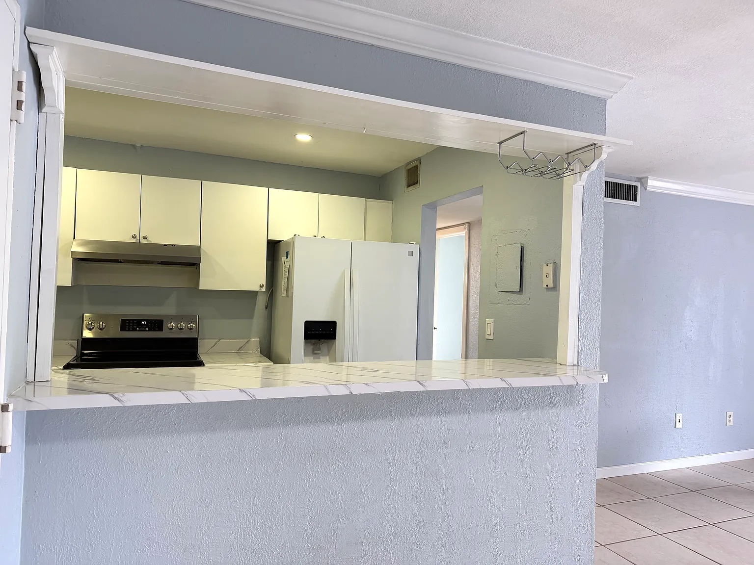 2 bed, 954 sqft, $2,100 — Photo 4