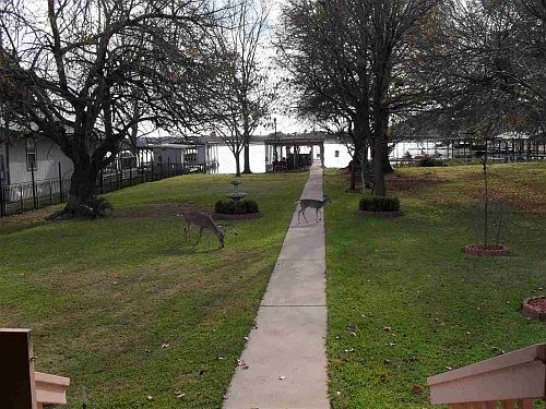 3rd image of 310 Beach Dr