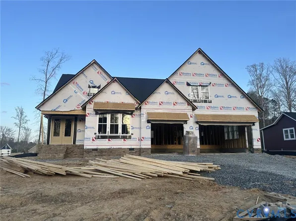 4901 Winding Waters Dr, Moseley, VA 23120