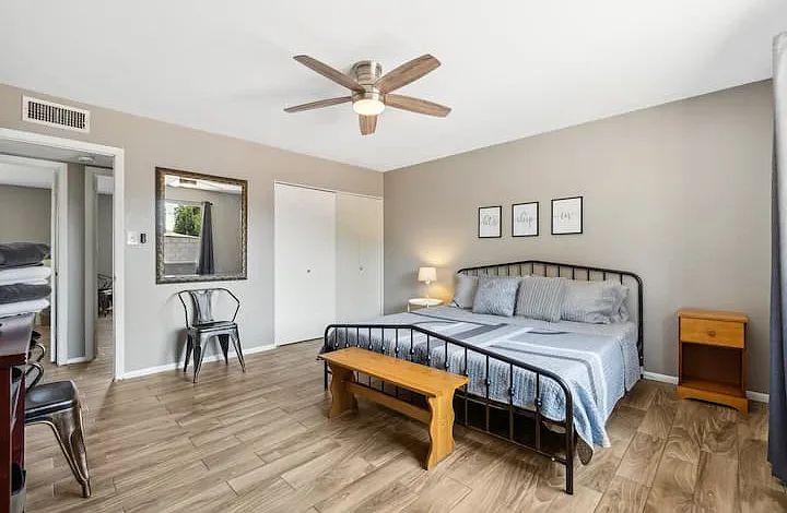 3209 S Los Feliz Dr — Photo 24