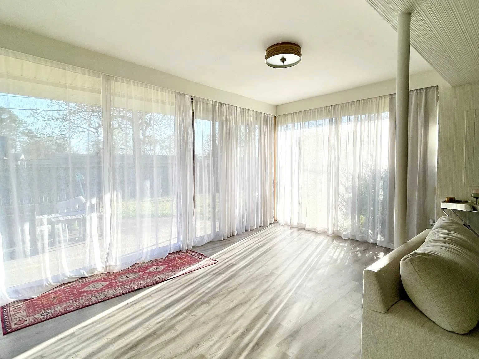 2 bed, 1.5 bath, 1700 sqft, $1,595 — Photo 3