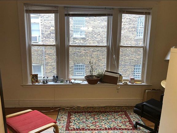 4th image of 1955 W Sunnyside Ave APT 3