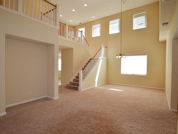 3rd image of 2963 Finchwood Ave