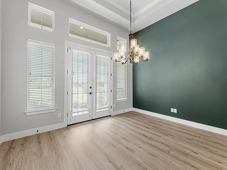 1533 Lynx Loop — Photo 3